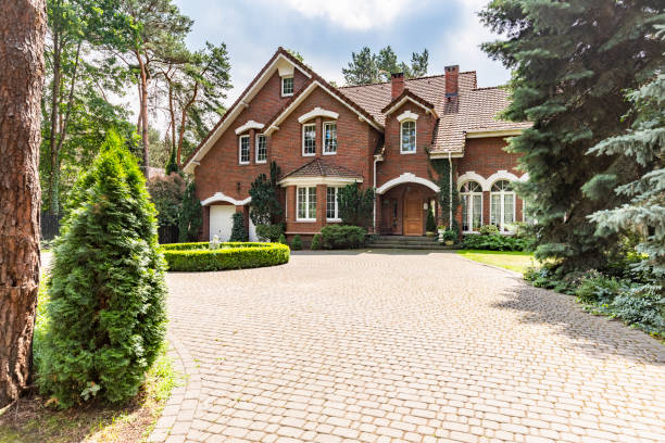 Best Driveway Paving Contractor  in Radisson, NY